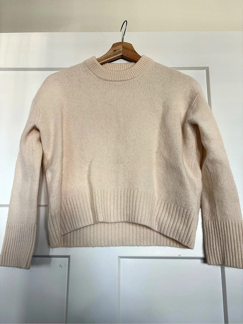 BANANA REPUBLIC - cashmere crew-neck sweater